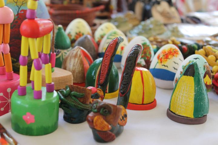 Diversidad de Artesanias Palmeñas.JPG