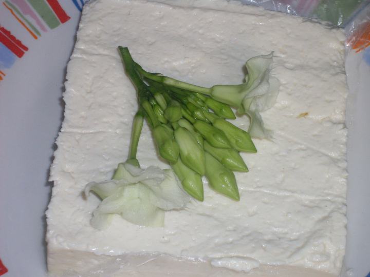 Queso con loroco.JPG